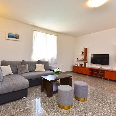 Apartamento Danica 2433 Ližnjan