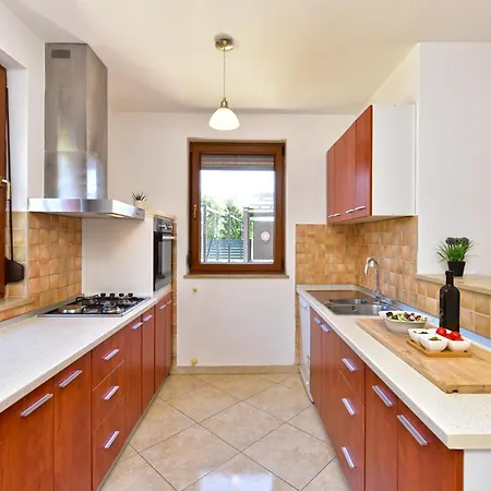 Danica 2433 Apartamento