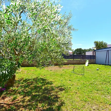 Danica 2433 Apartamento