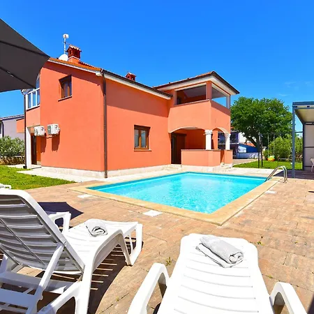Danica 2433 Apartmán Ližnjan